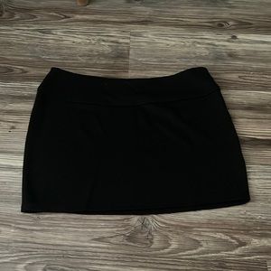 H&M Black Mini Skirt
